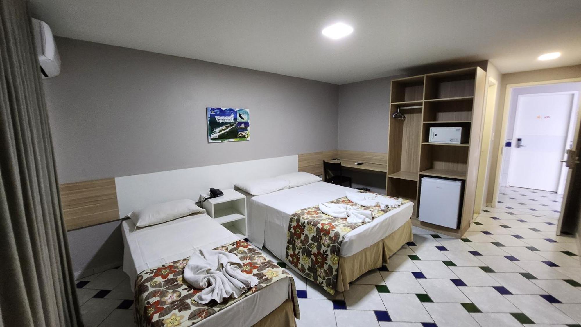 Hotel Enseada Dos Corais Кабу-ді-Санту-Агостінью Екстер'єр фото