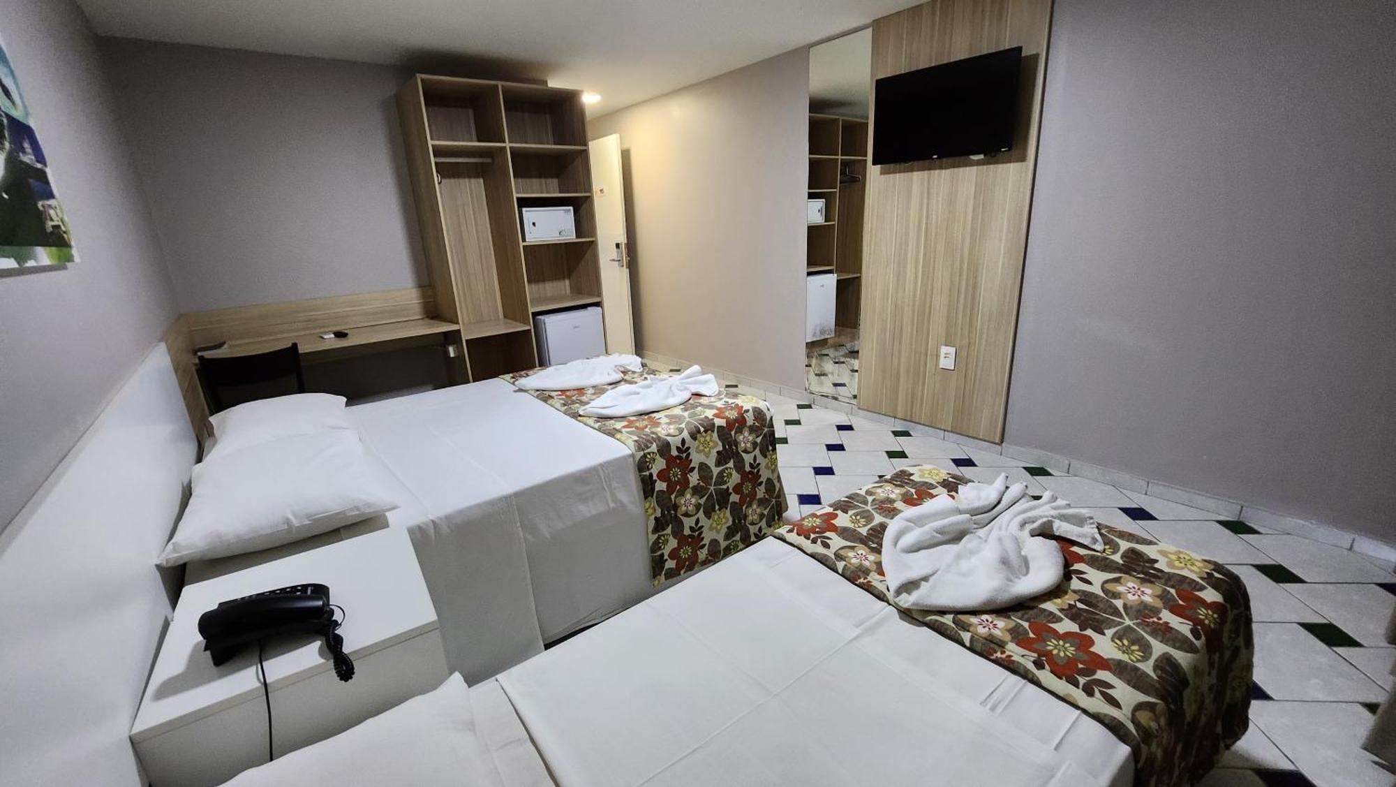 Hotel Enseada Dos Corais Кабу-ді-Санту-Агостінью Екстер'єр фото