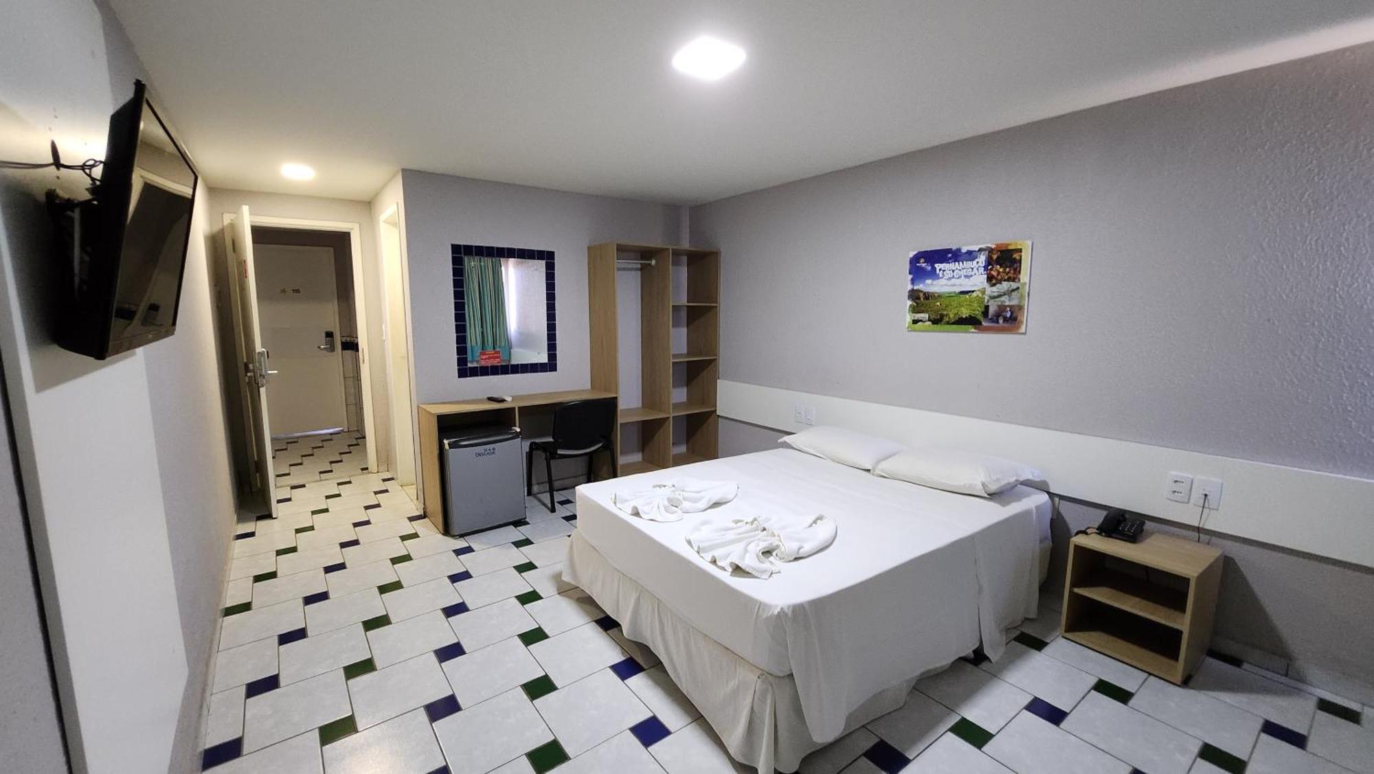 Hotel Enseada Dos Corais Кабу-ді-Санту-Агостінью Екстер'єр фото