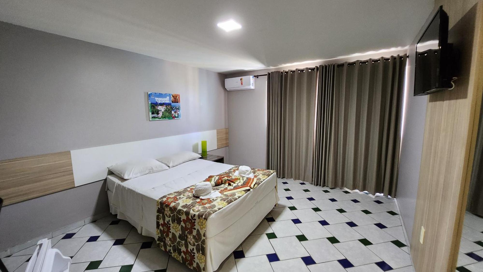Hotel Enseada Dos Corais Кабу-ді-Санту-Агостінью Екстер'єр фото