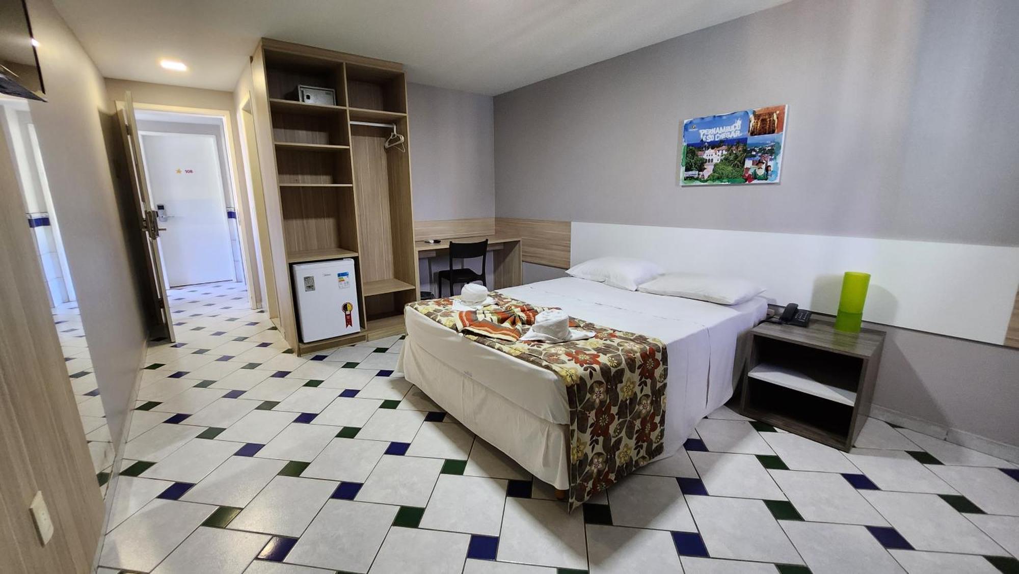 Hotel Enseada Dos Corais Кабу-ді-Санту-Агостінью Екстер'єр фото