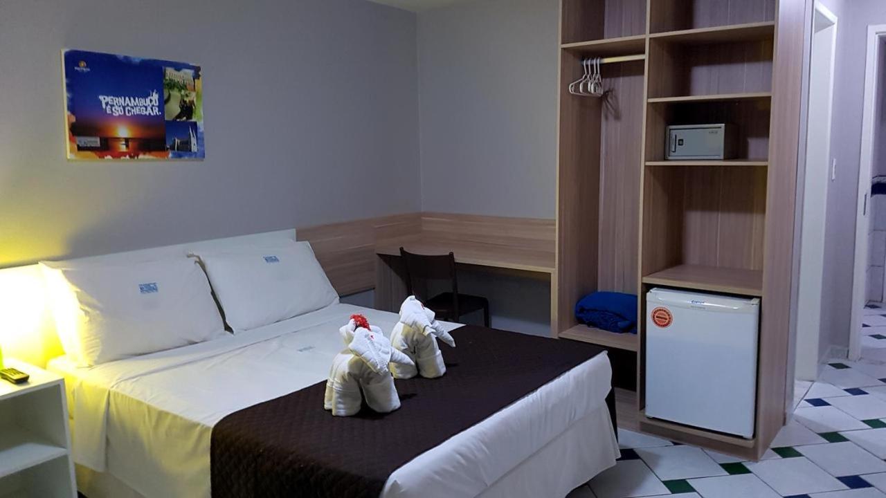 Hotel Enseada Dos Corais Кабу-ді-Санту-Агостінью Екстер'єр фото