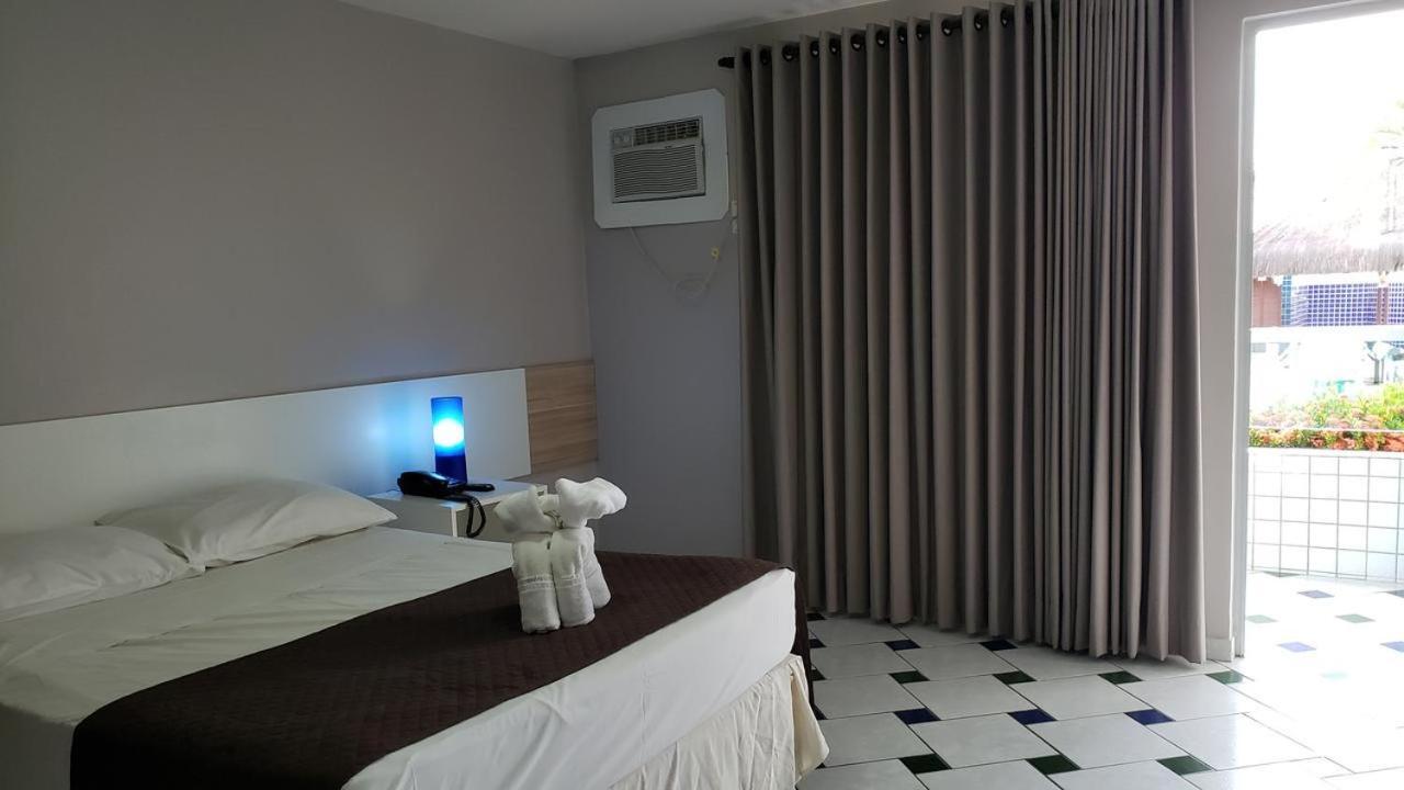 Hotel Enseada Dos Corais Кабу-ді-Санту-Агостінью Екстер'єр фото
